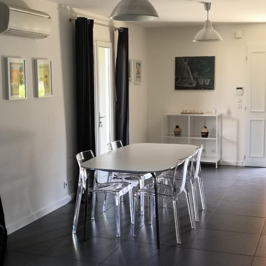 Villa Spacieuse Avec Terrasse Et Vue Mont Ventoux Entrechaux Luaran gambar